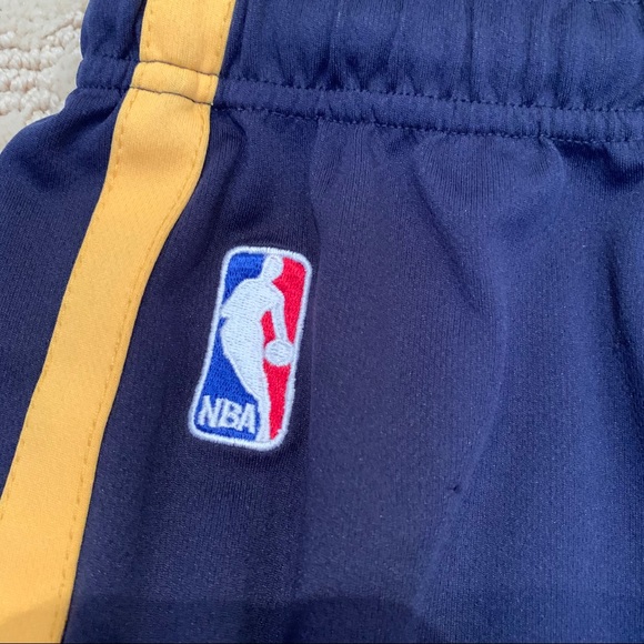 Adidas NBA Pacers Athletic Basketball Shorts‎ Youth L - Picture 4 of 9